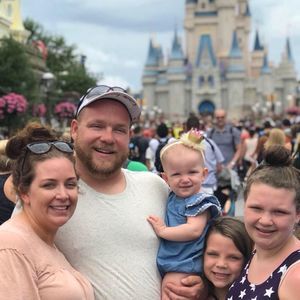 Meet your Posher, Angela